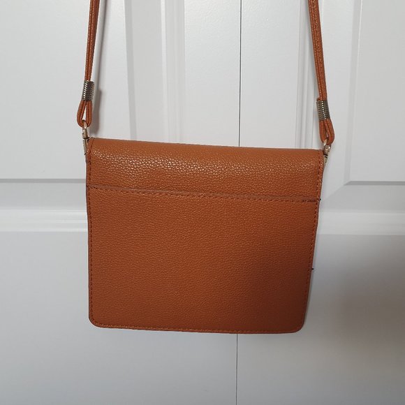 Envelope style purse - EUC - Picture 2 of 3